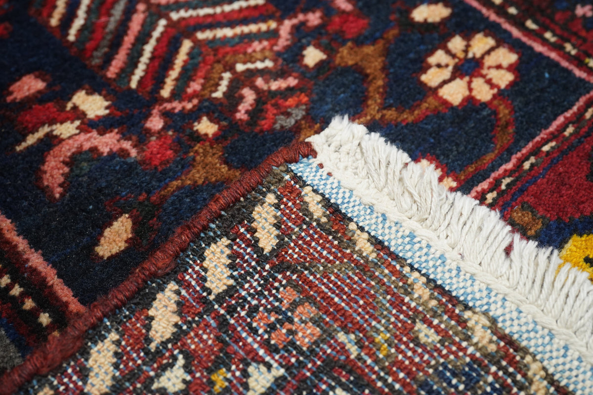 Vintage Bakhtiari Rug 6'7'' x 10'11''