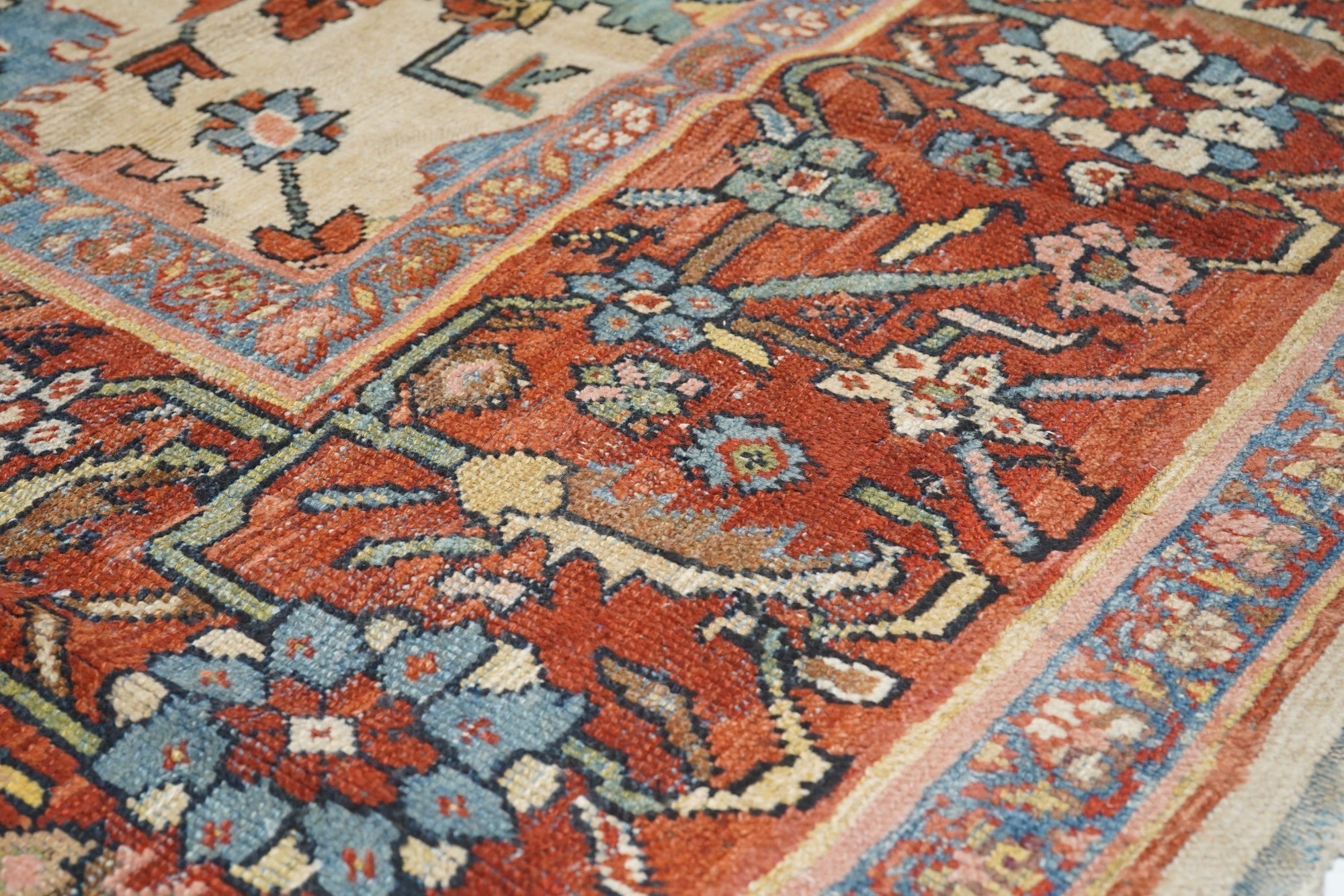 Antique Sultanabad Rug 6'8'' x 10'3''