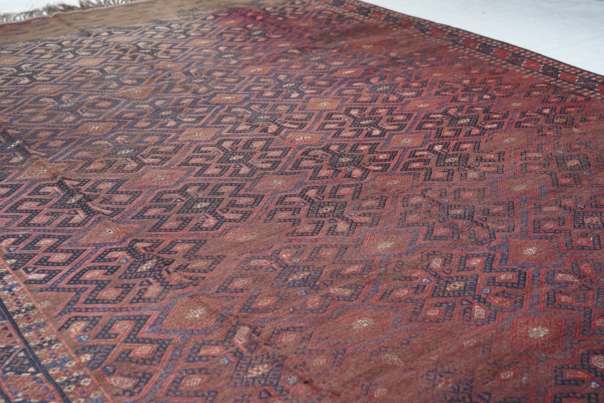 Vintage Sumak Rug 6'5'' x 9'9''