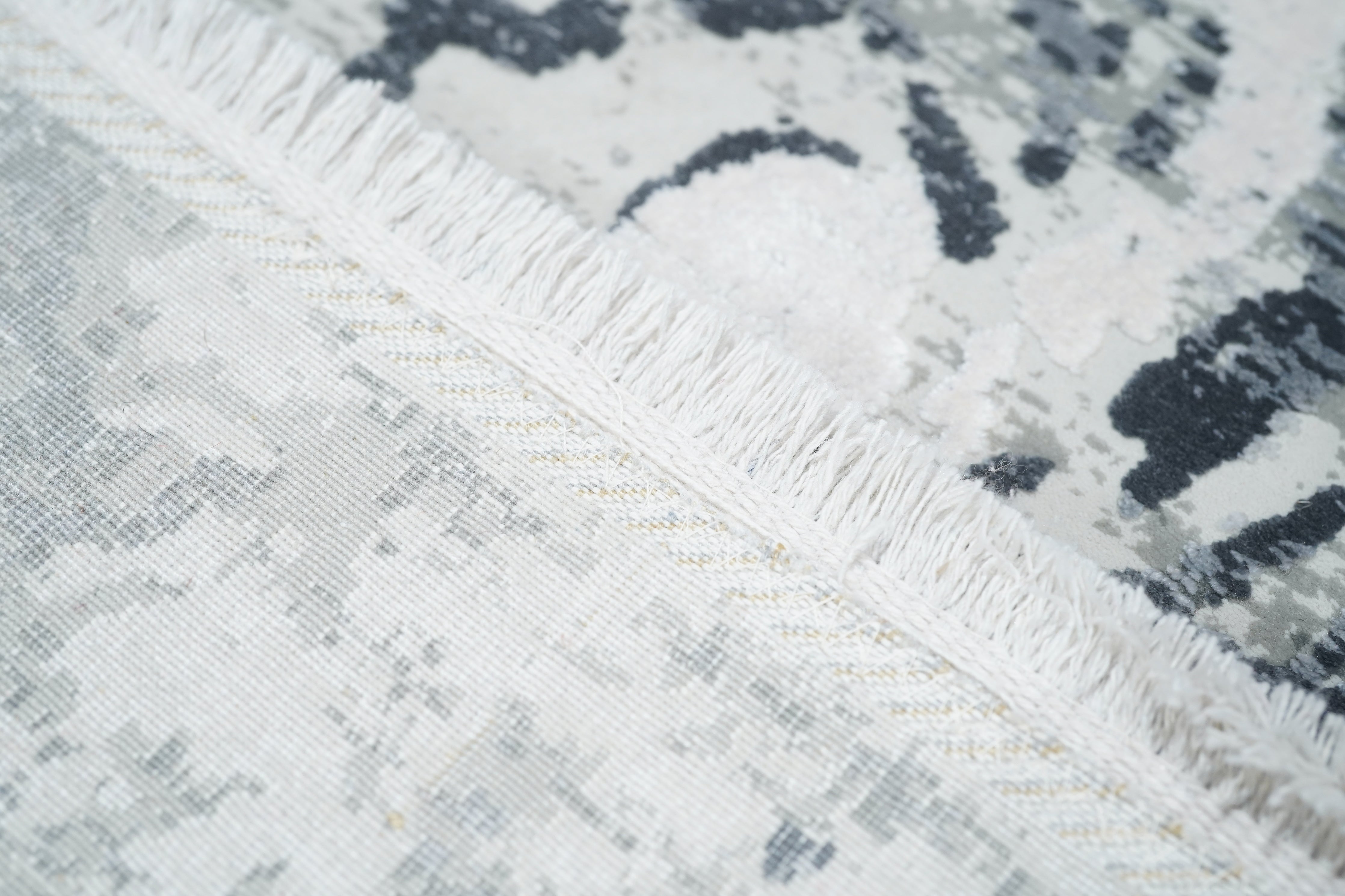 Abstract Design Rug 2'7'' x 9'10''