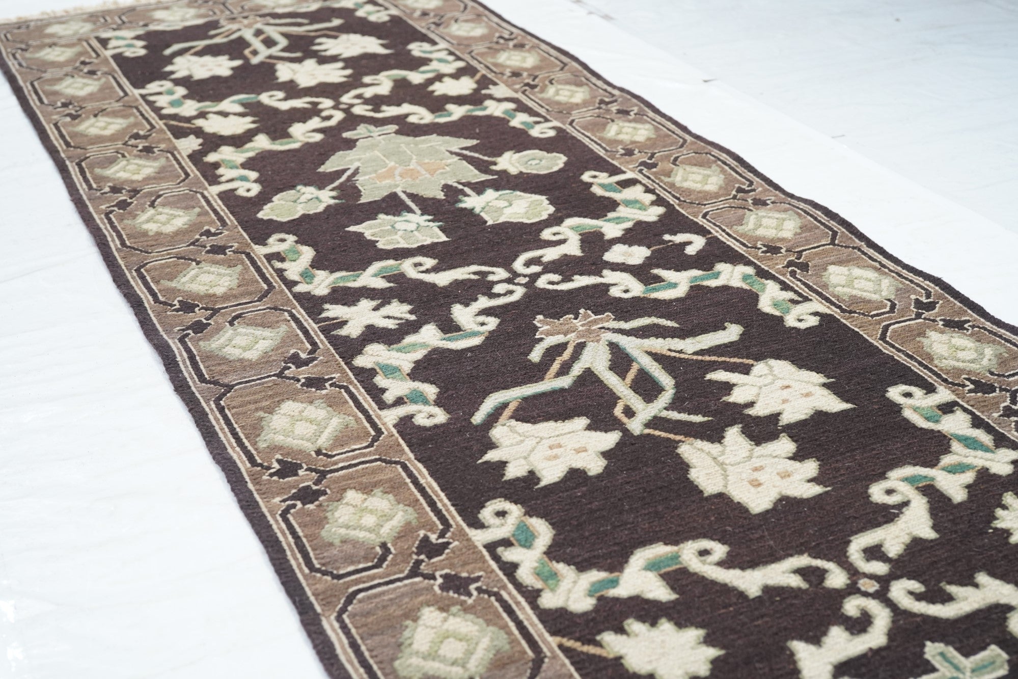 Sumak Runner 2'7'' x 8'0"
