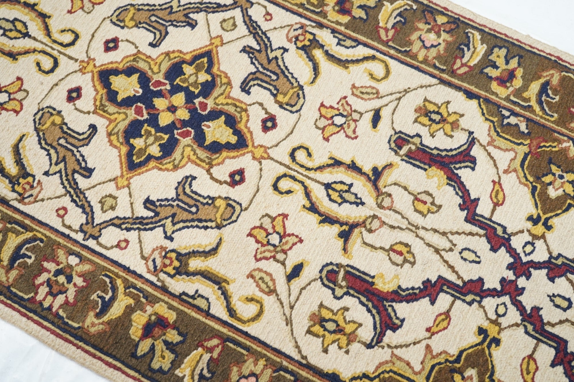 Sumak Runner 2'6'' x 10'0"