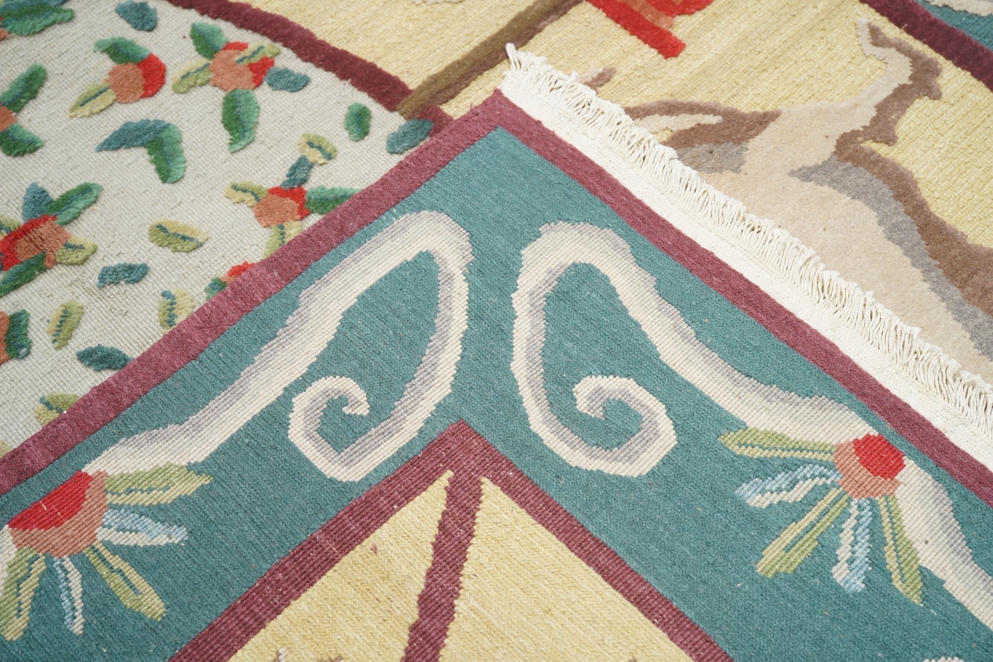 Sumak Rug 6'0" x 9'0"