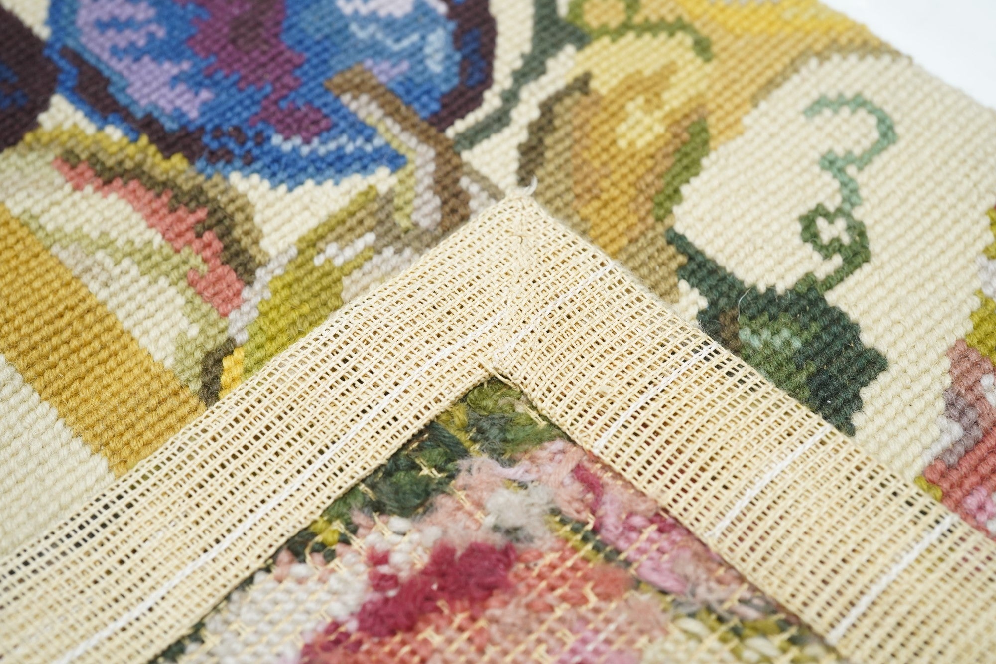 Needle Point Runner 2'6'' x 9'10''