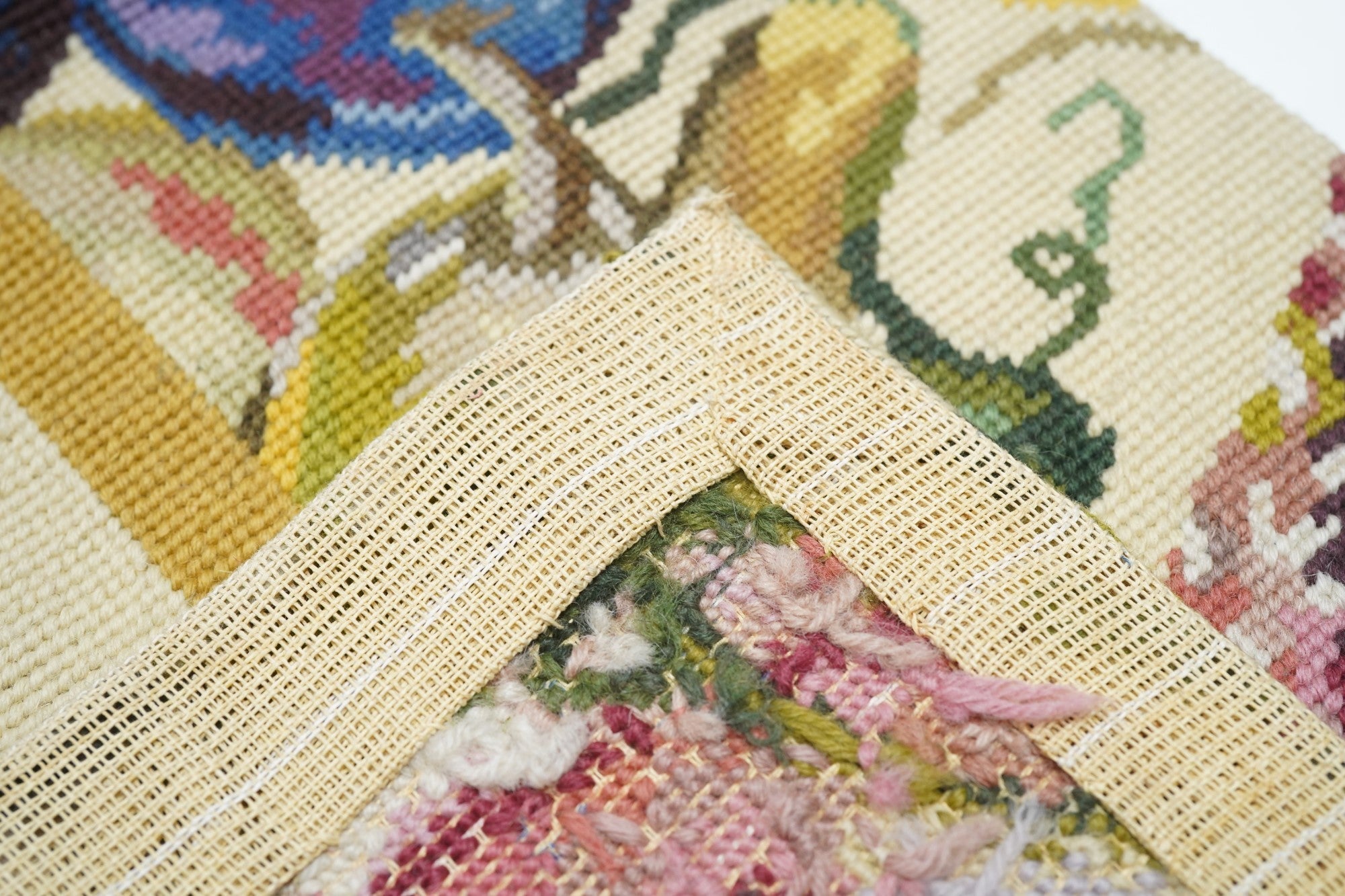 Hand Knotted Needle Point Wool Rug 2'5'' x 10'0"