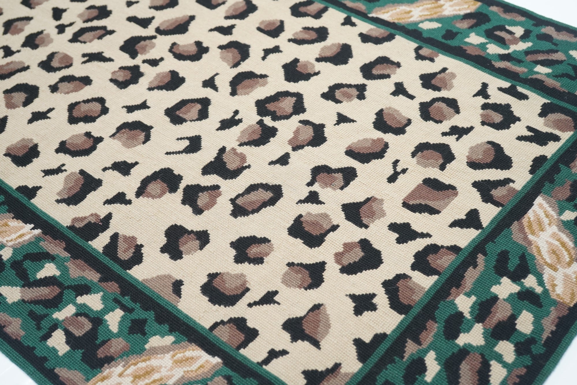 Needle Point Runner 2'5'' x 10'0"