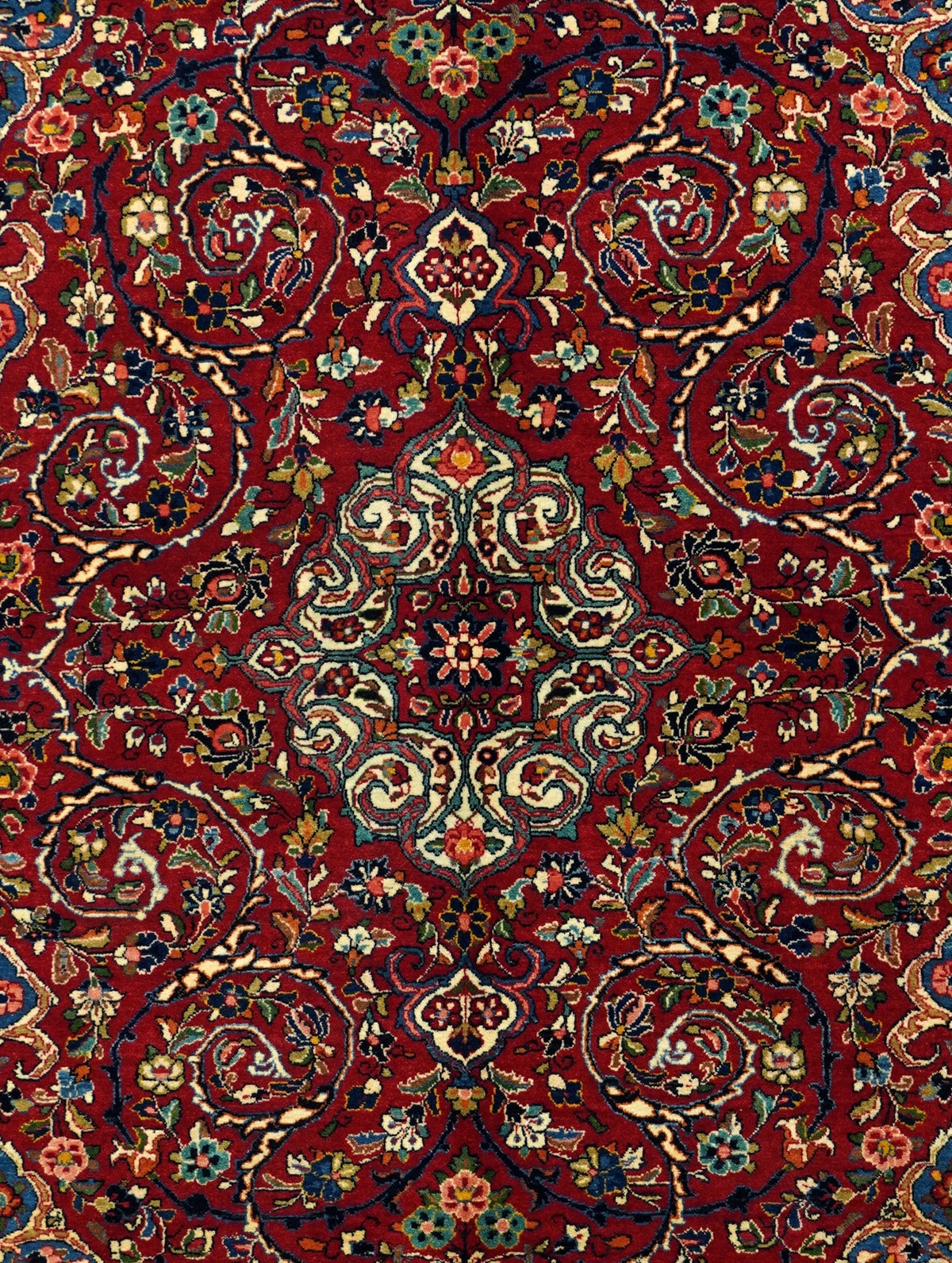 Fine Antique Sarouk Rug 4'2'' x 6'6''