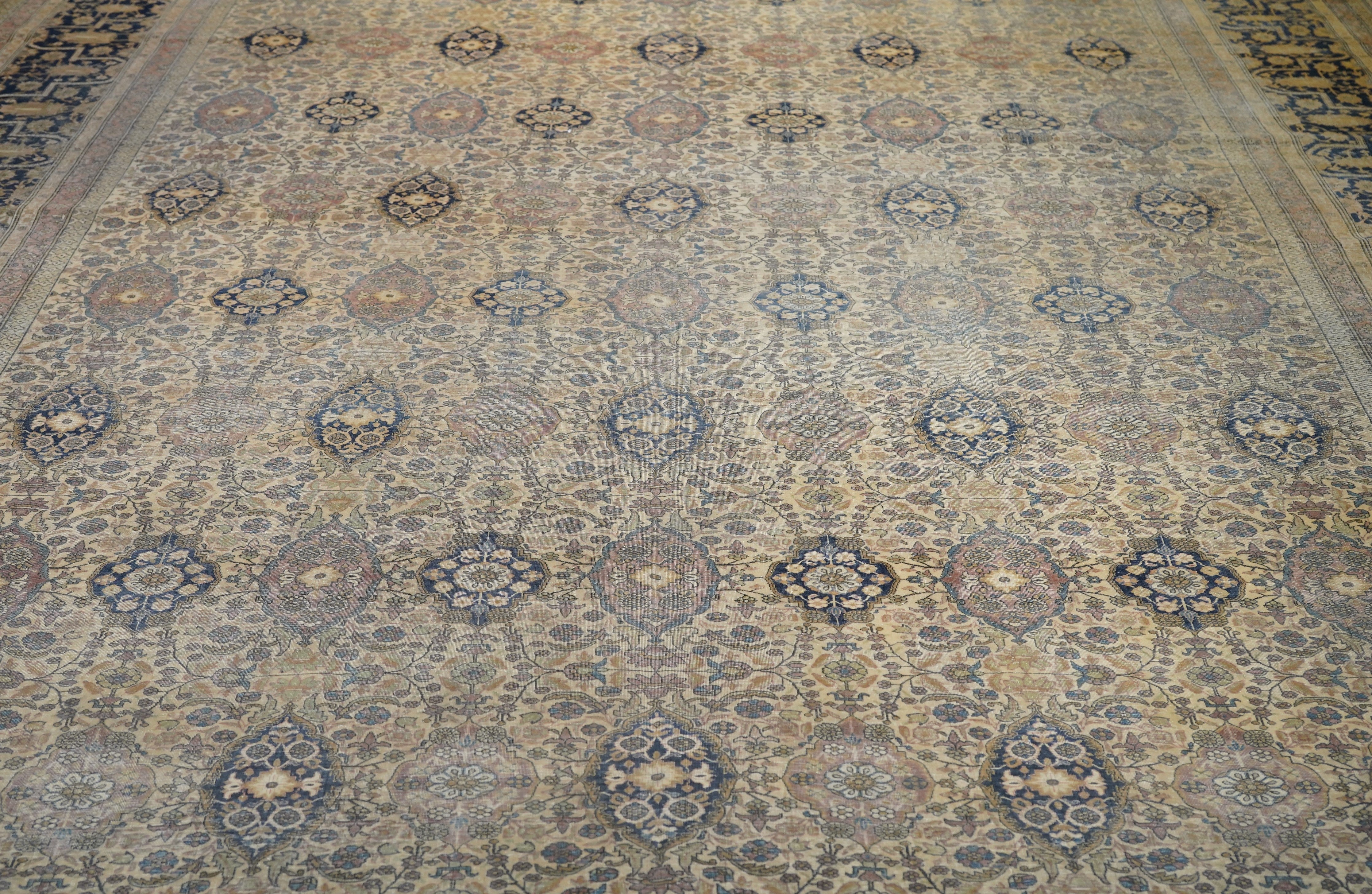 Antique Kashan Rug 10'3'' x 13'6''