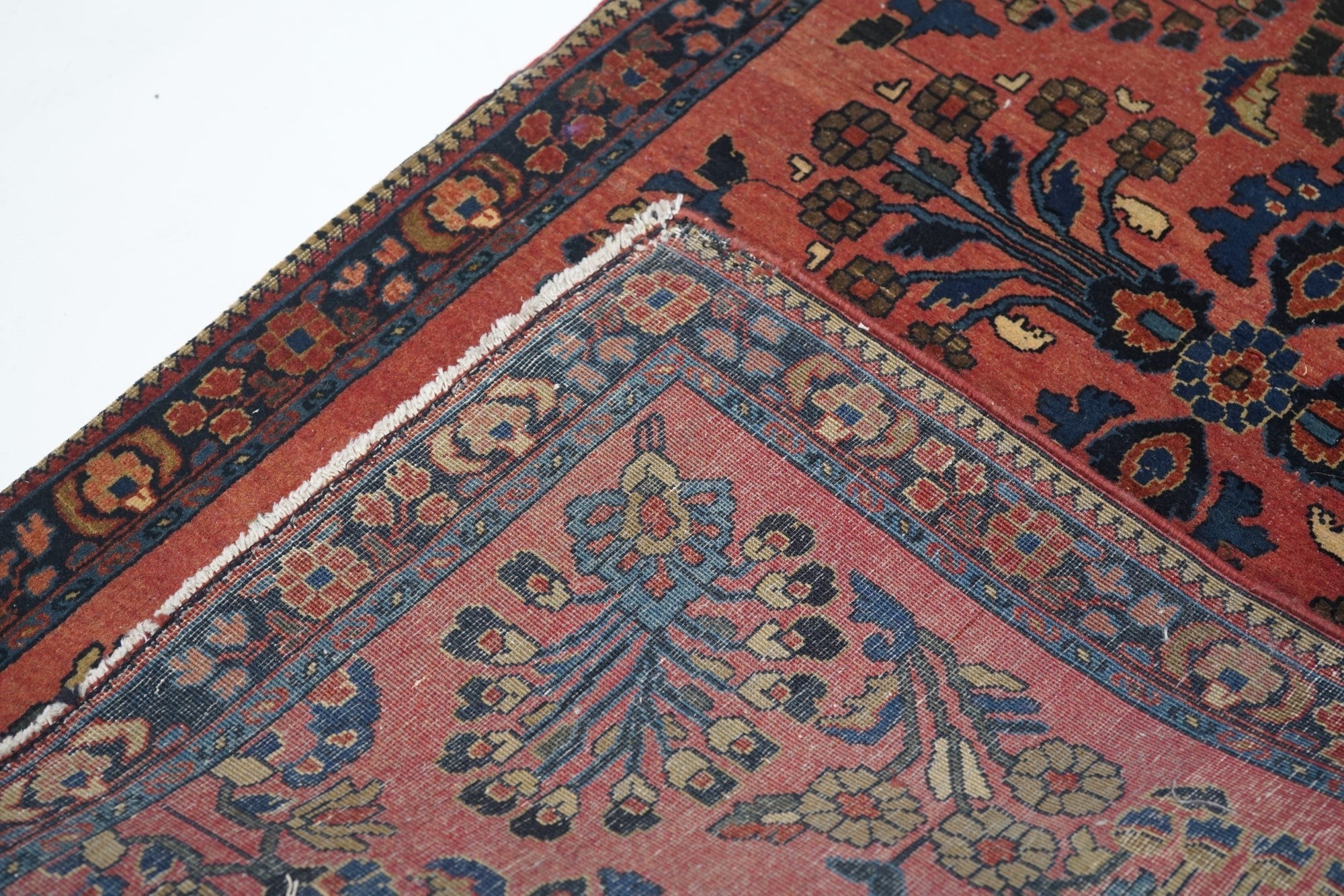 Antique Sarouk Rug 2'6'' x 5'0"