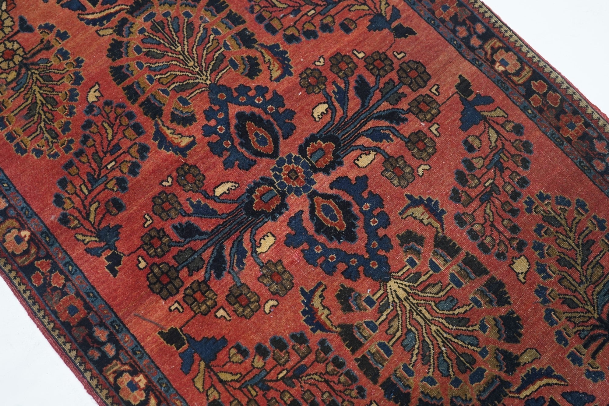 Antique Sarouk Rug 2'6'' x 5'0"