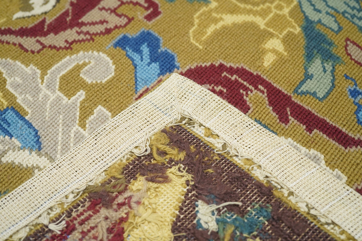 French Aubusson Design Rug 9' x 12'