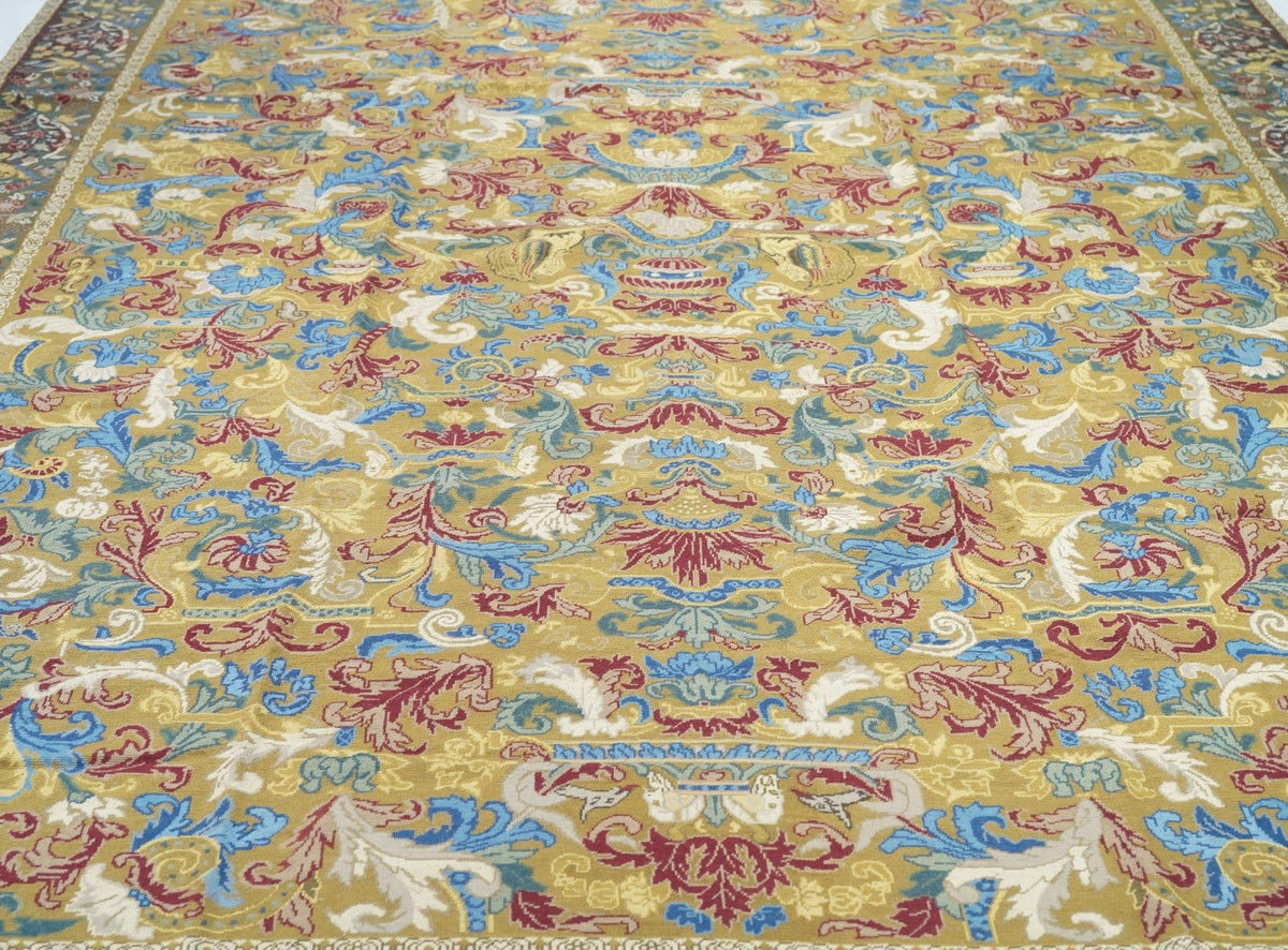 French Aubusson Design Rug 9' x 12'