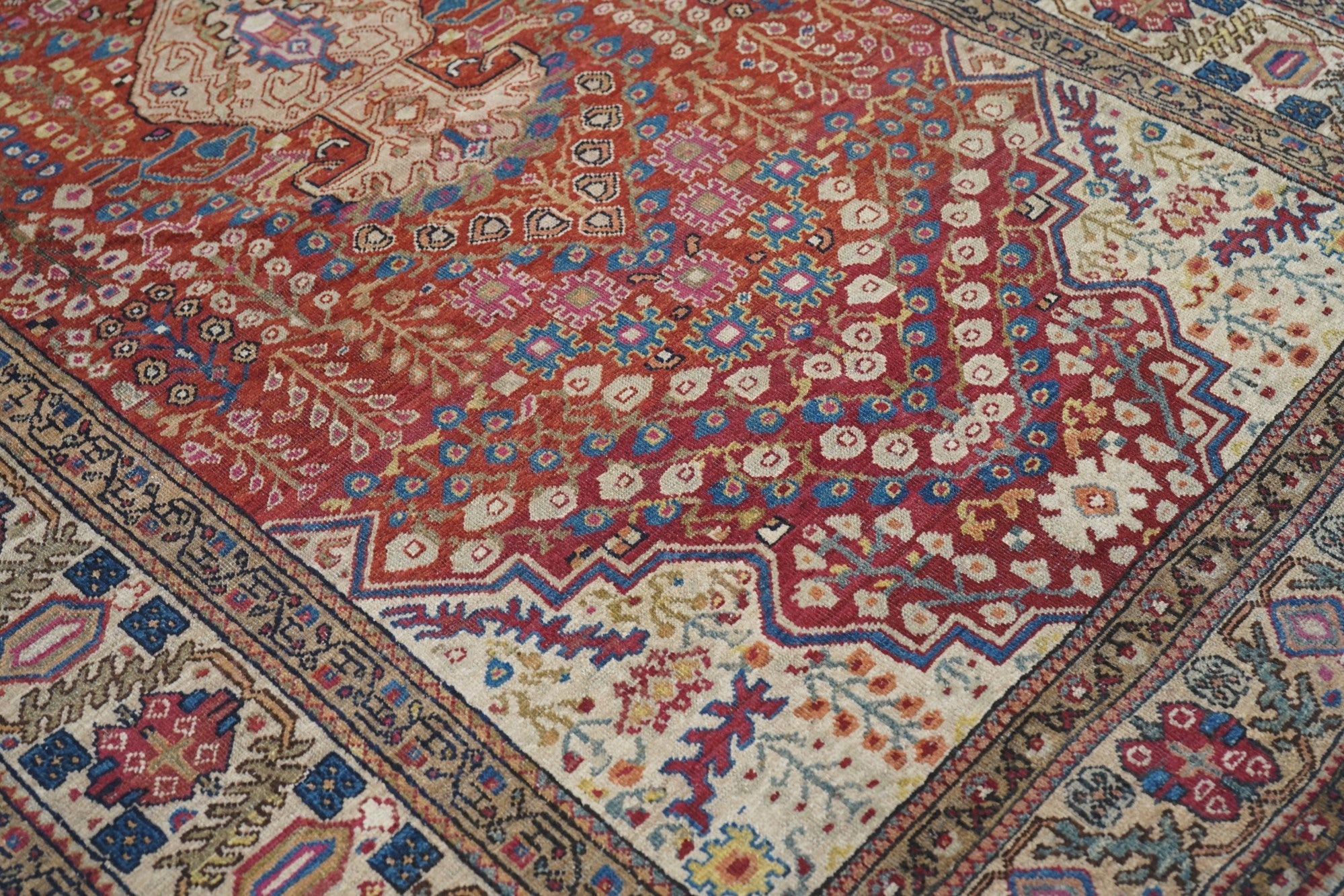 Antique Farahan Rug 4'9'' x 6'7''