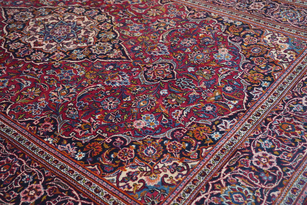 Vintage Kashan Rug 4'4'' x 6'8''