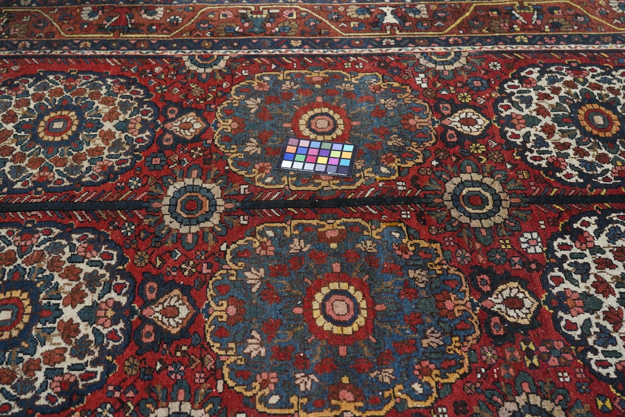 Vintage Bakhtiari Rug 5' 4'' x 7' 5''