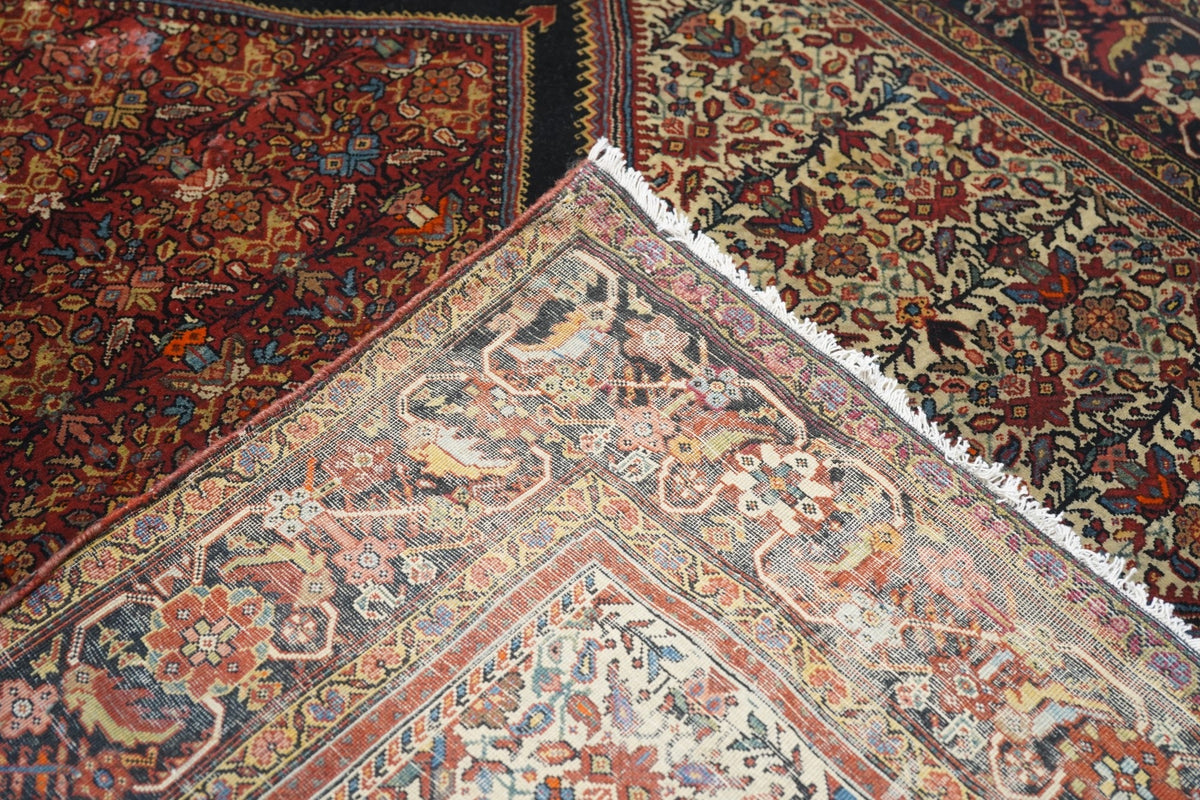 Antique Sarouk Rug 4'2" x 6'9"