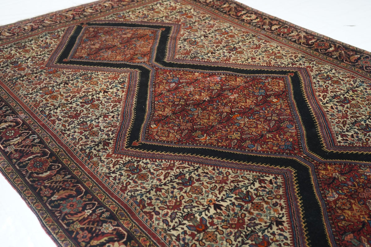 Antique Sarouk Rug 4'2" x 6'9"