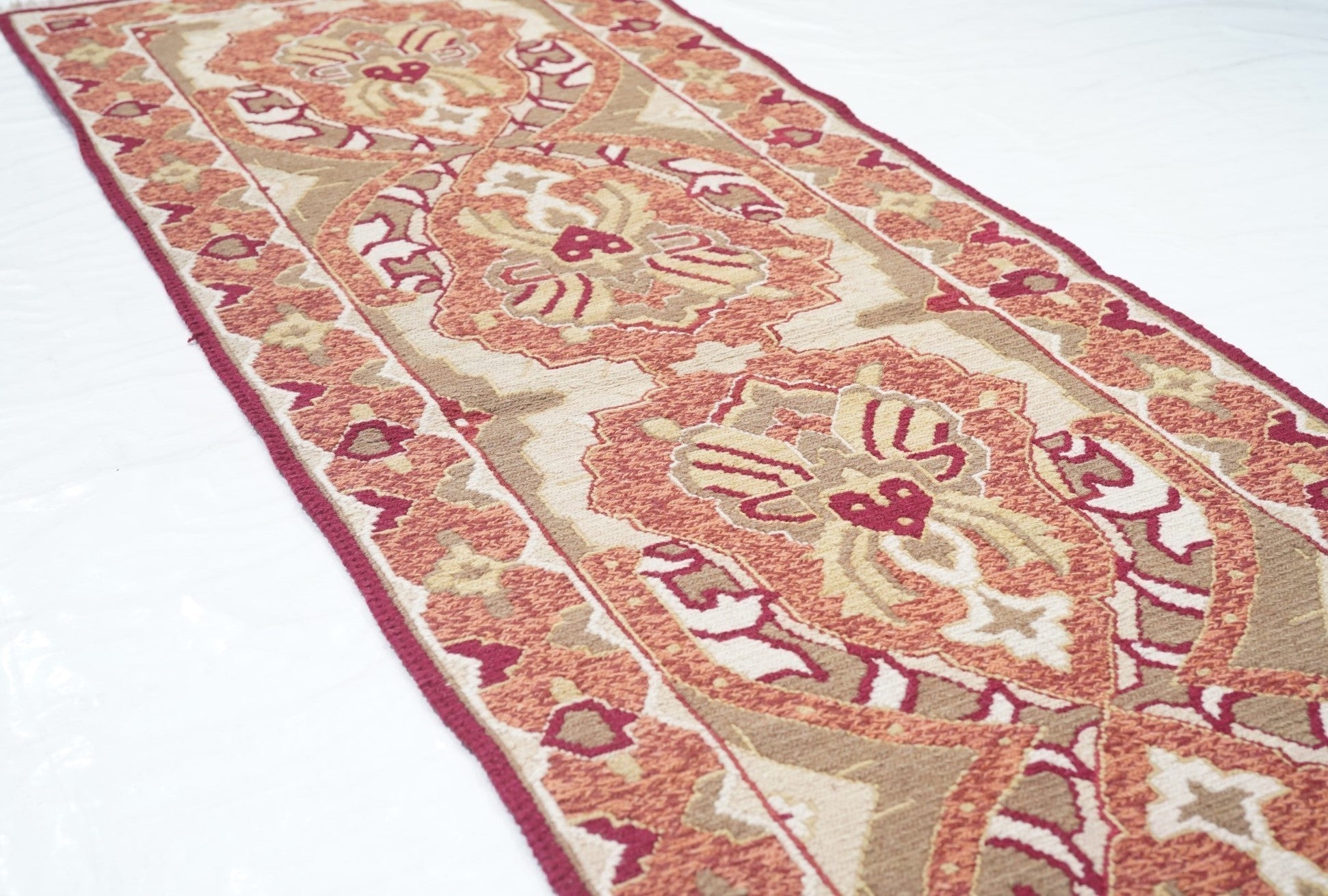 Sumak Runner 2'7'' x 7'10''