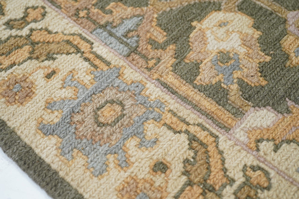Sumak Runner 2'7'' x 8'1''