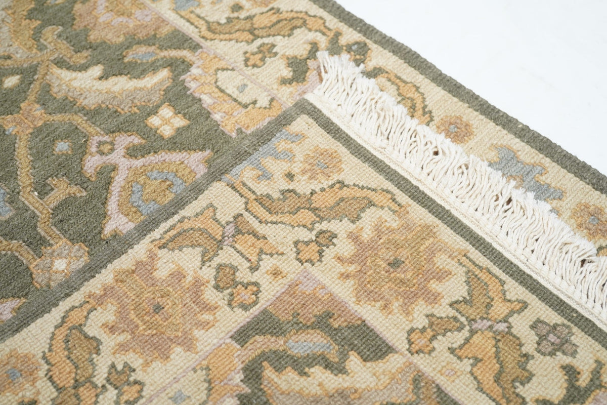 Sumak Runner 2'7'' x 8'1''