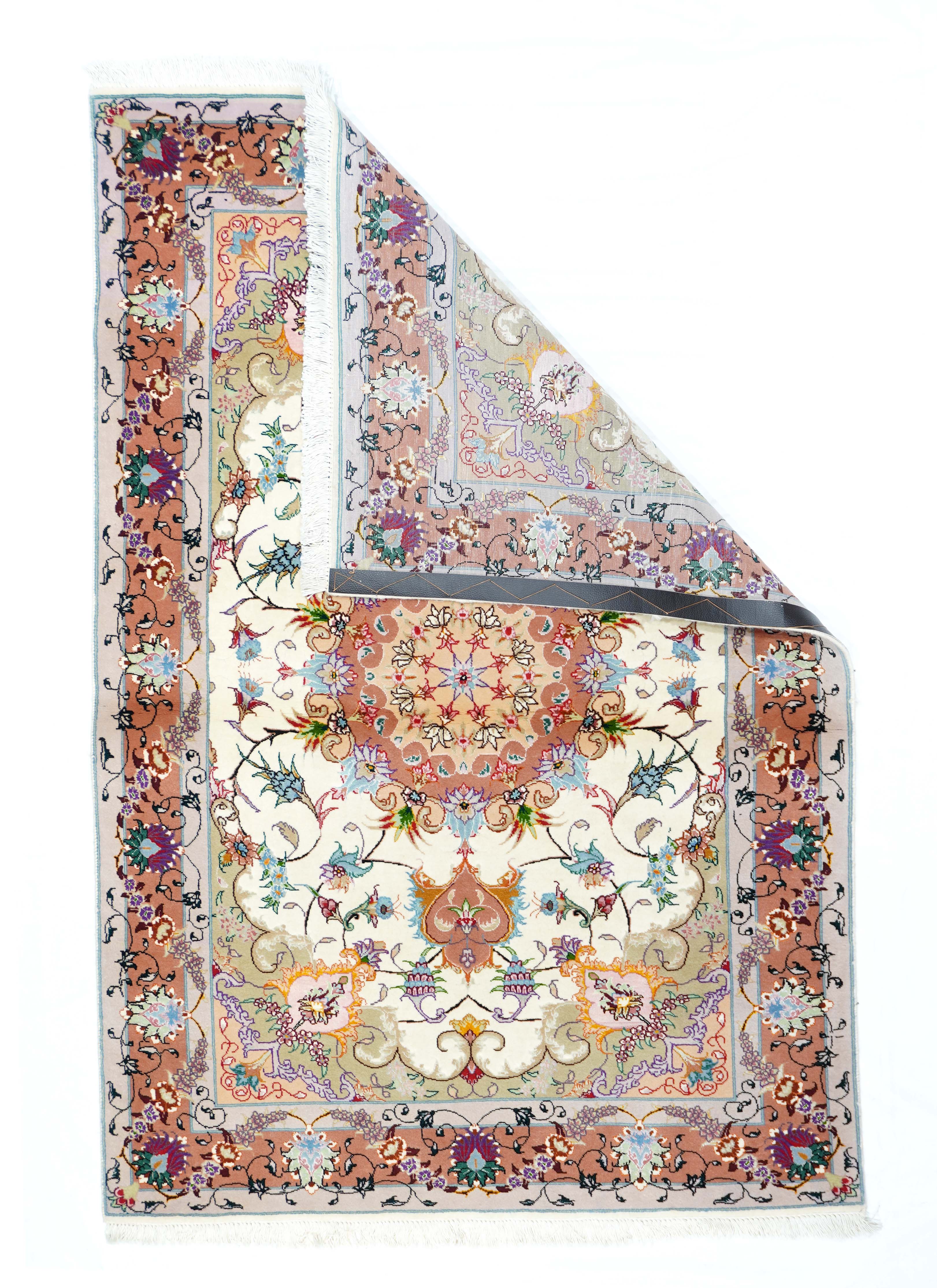 Extremely Fine Vintage Tabriz Rug 3' 3" x 5'0"