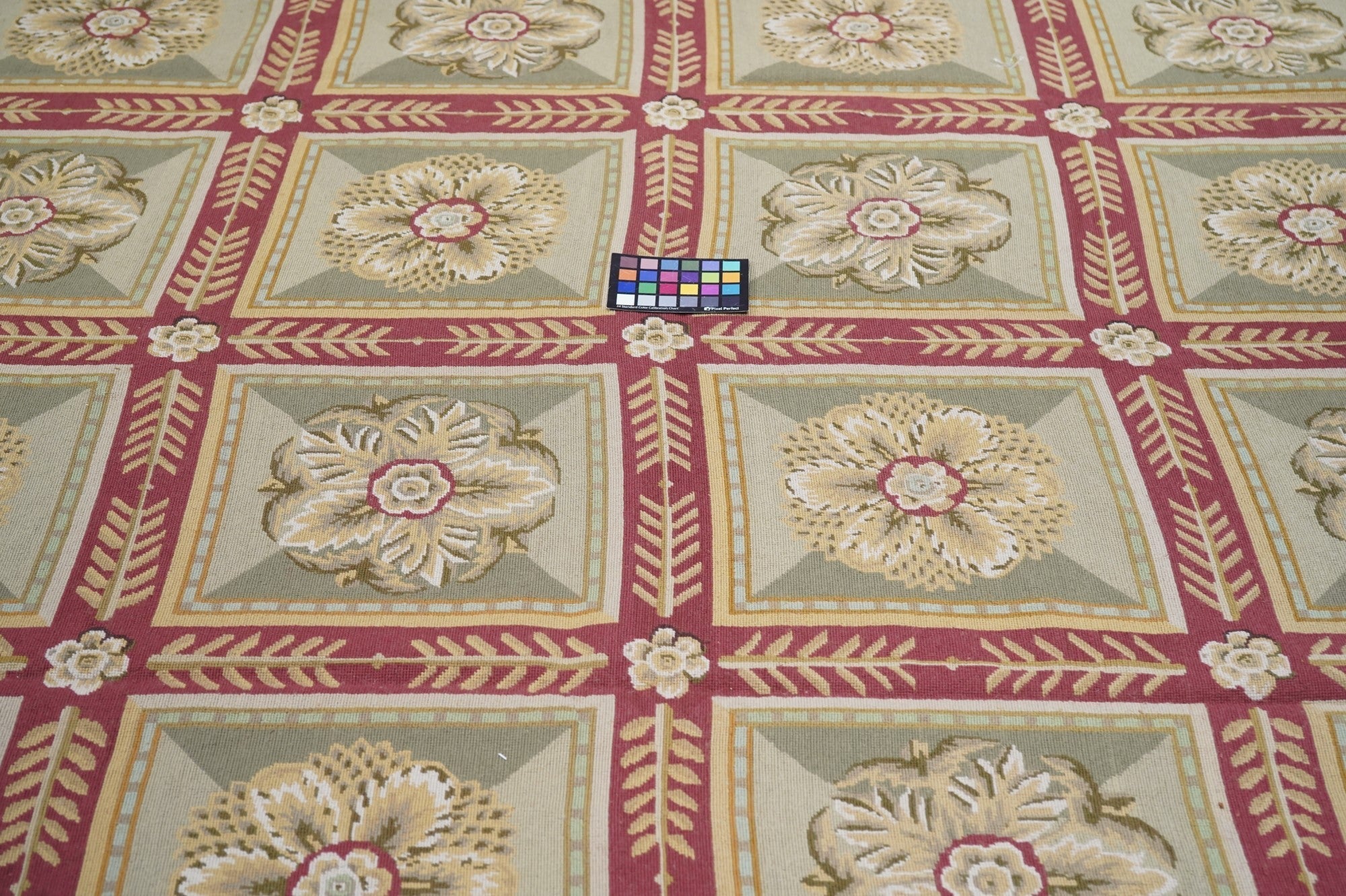 French Aubusson Design Rug 9'11'' x 13'11''