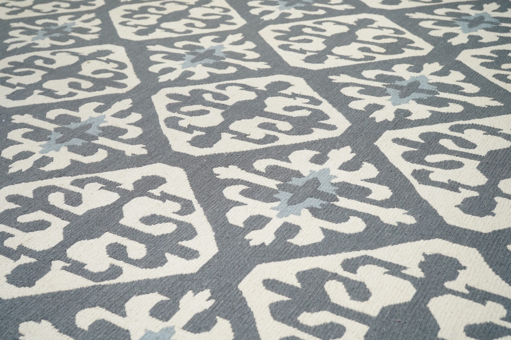 Sumak Rug 8'0" x 10'0"