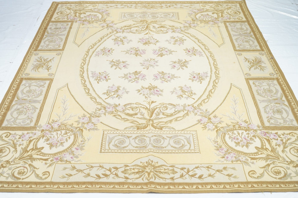 Aubusson Rug 6'0" x 9'0"
