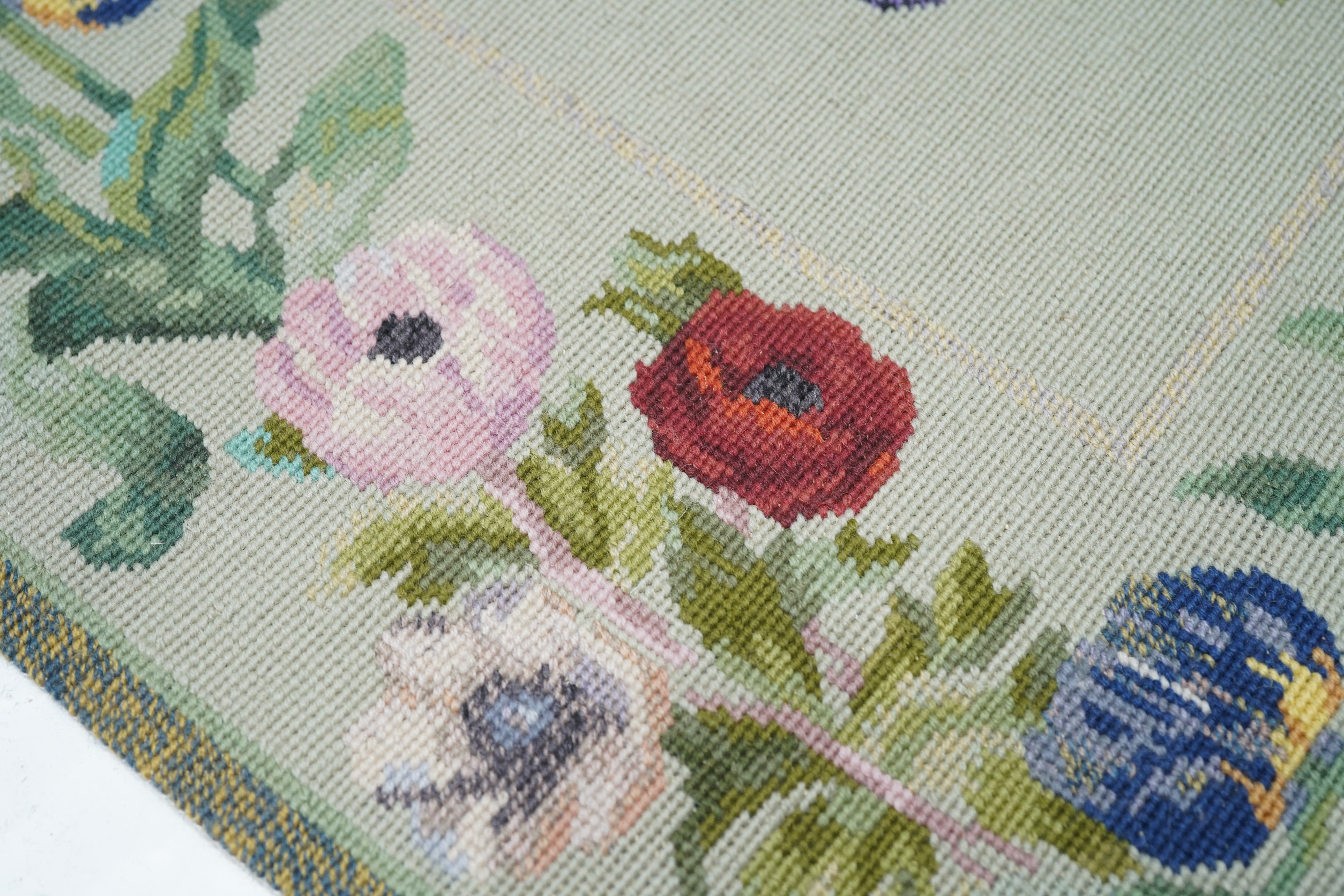 French Aubusson Design Rug 6'0" x 9'0"