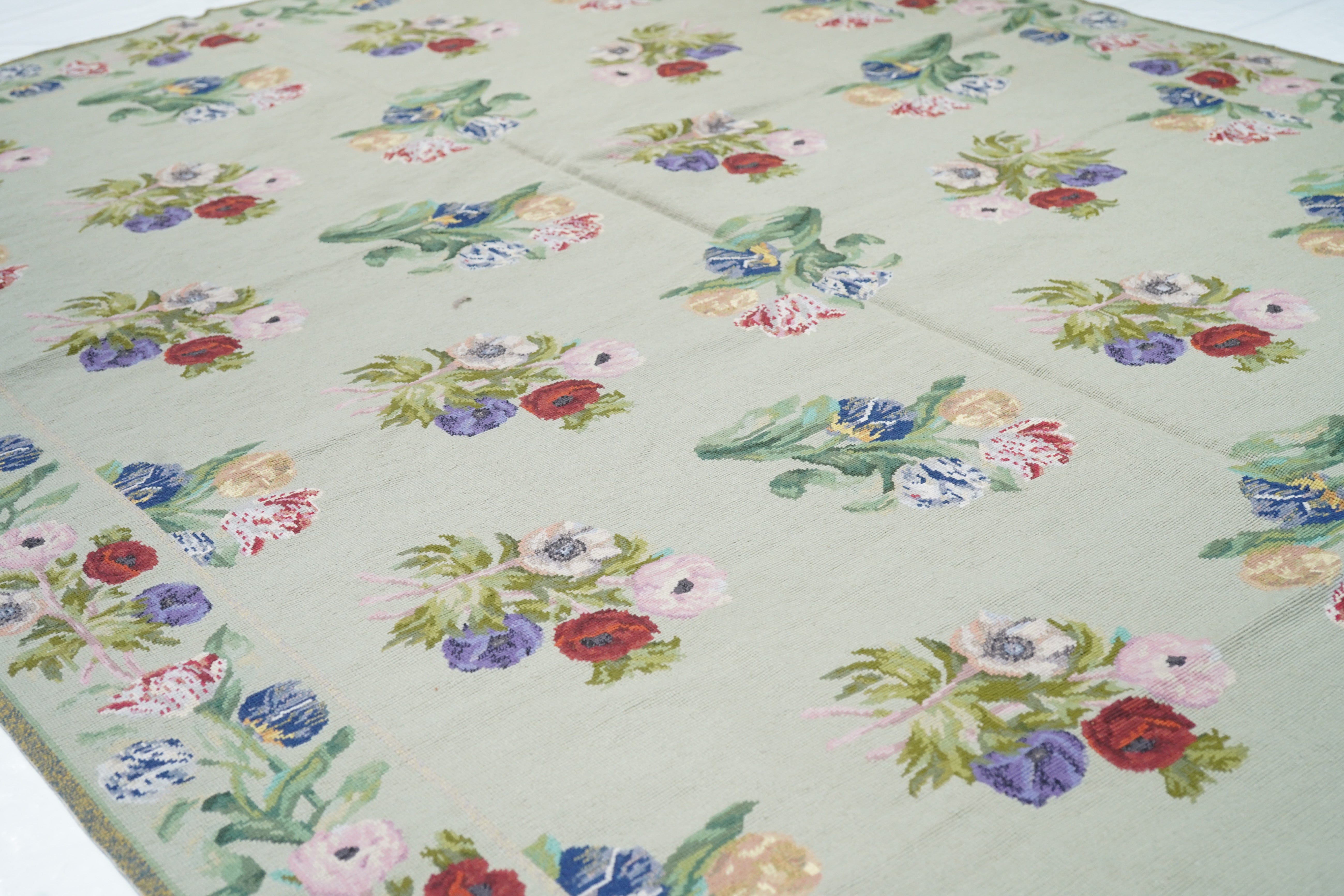 French Aubusson Design Rug 6'0" x 9'0"