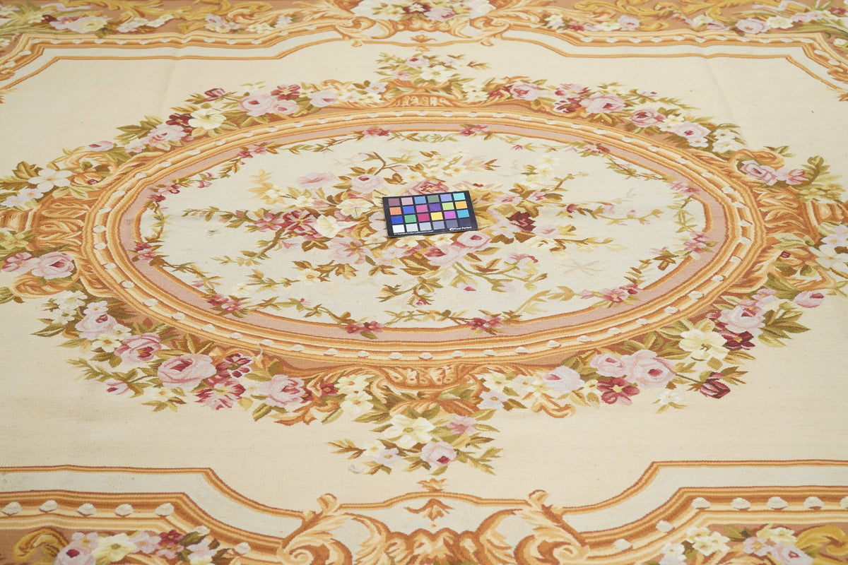 Aubusson Rug 6'0" x 9'0"