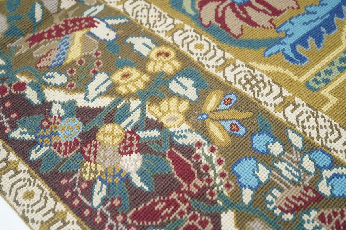 French Aubusson Design Rug 6'0" x 9'0"