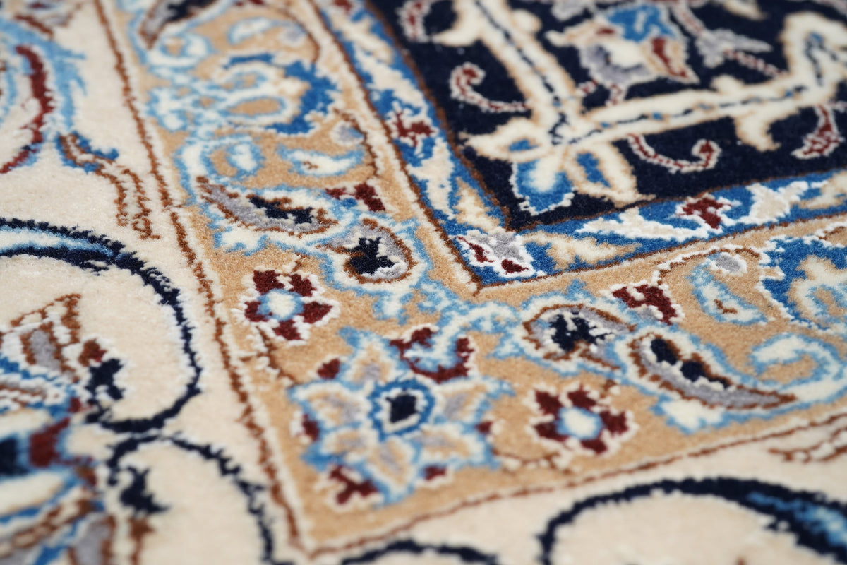 Extremely Ffine Nain Rug Wool & Silk Rug 6'11'' x 10'5''