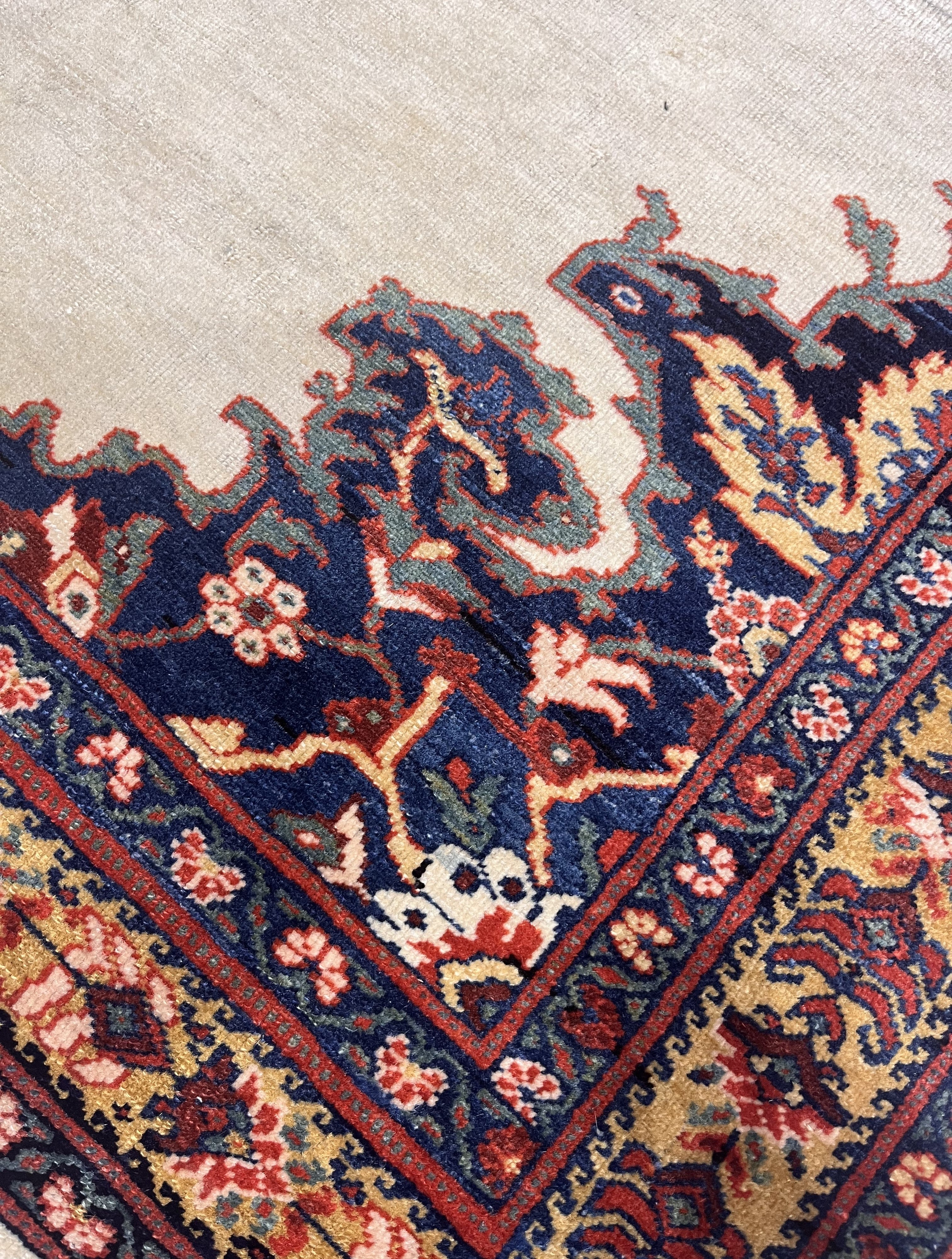 Antique Farahan Sarouk Rug 4' 0" x 6' 8''