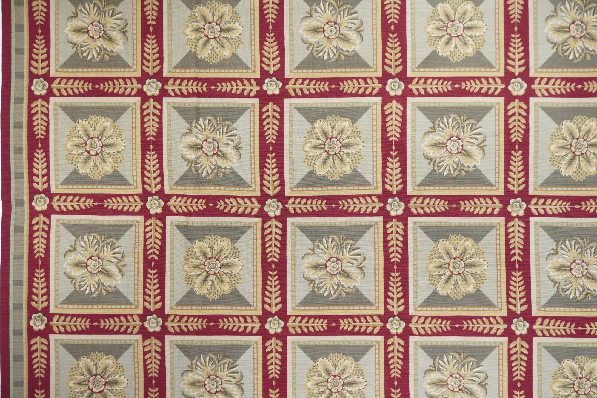 French Aubusson Design Rug 8' x 10'