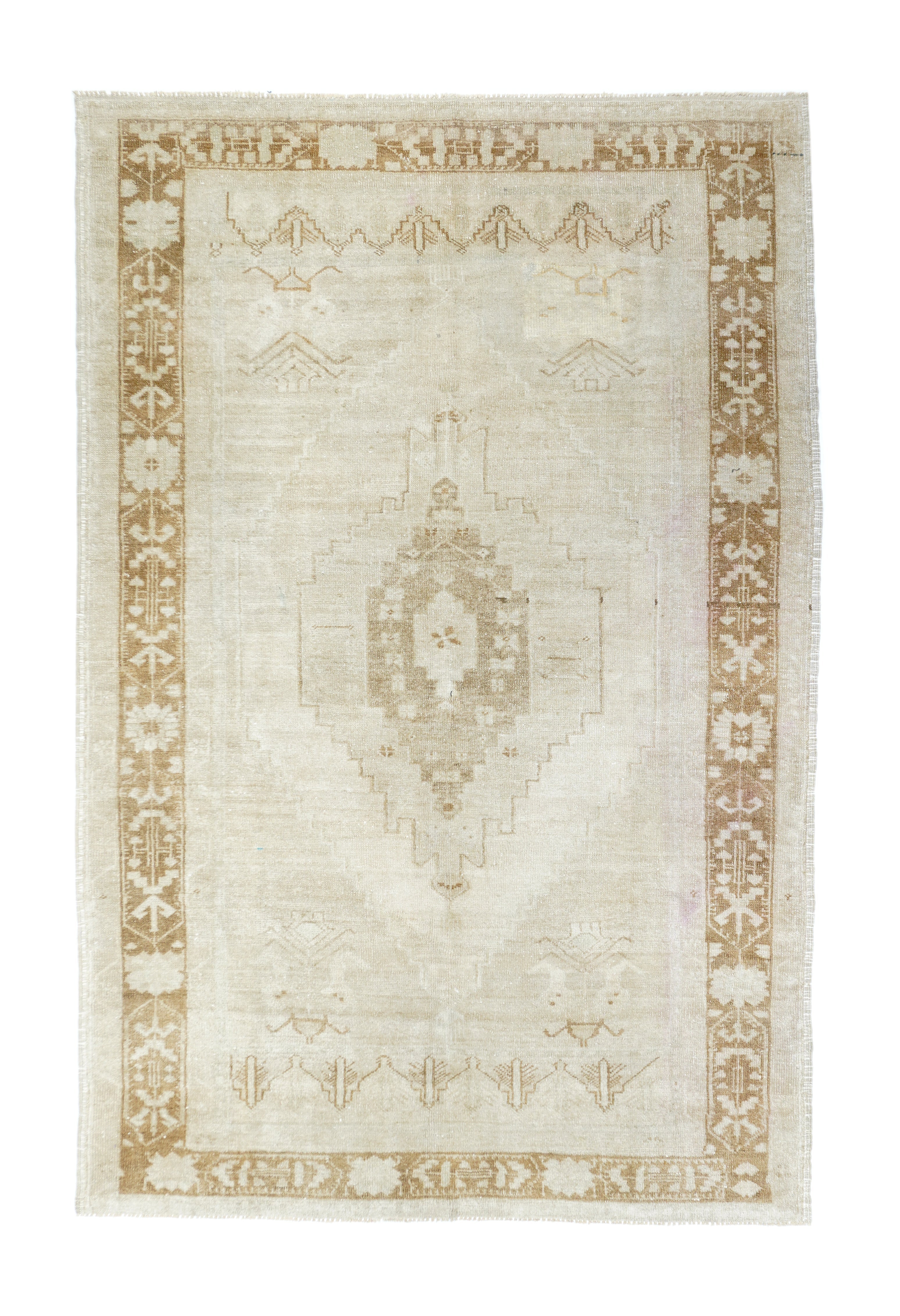 Vintage Turkish Wool Rug 4'9'' x 6'6''
