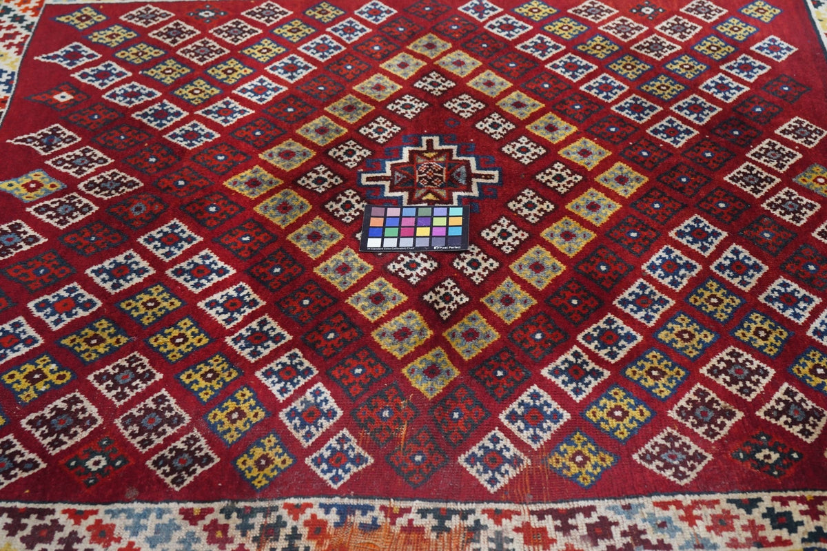 Fine Antique Gashgai Wool Rug 4'6'' x 5'3''