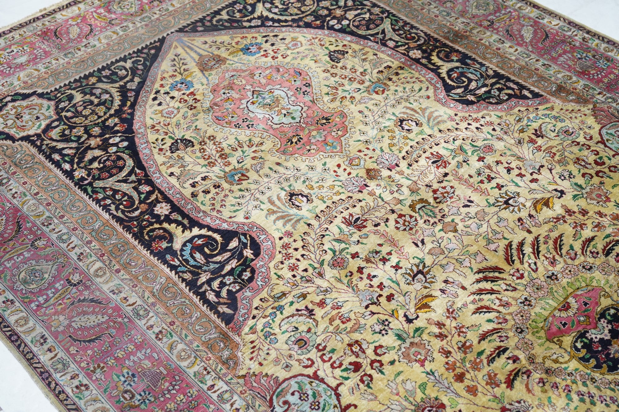 Extremely Fine Vintage Silk Tabriz Rug 6'0" x 8'3''