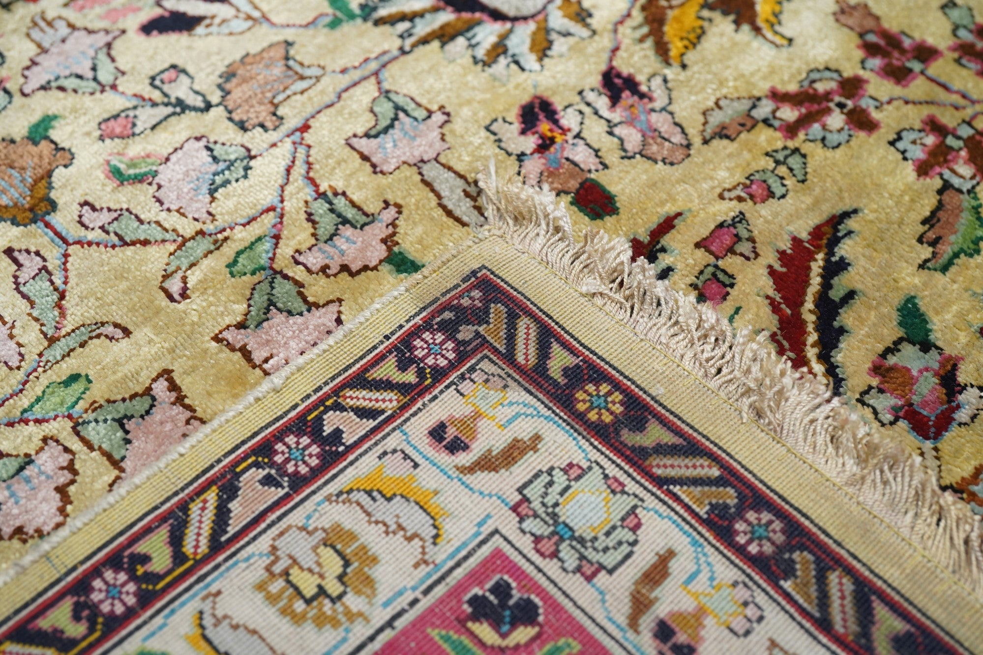 Extremely Fine Vintage Silk Tabriz Rug 6'0" x 8'3''