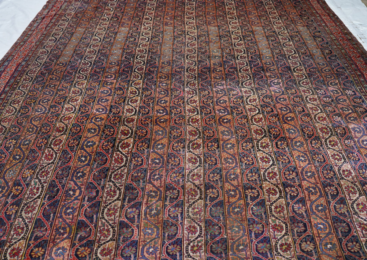 Fine Antique Tribal Gashgai Rug 8'4'' x 15'4''