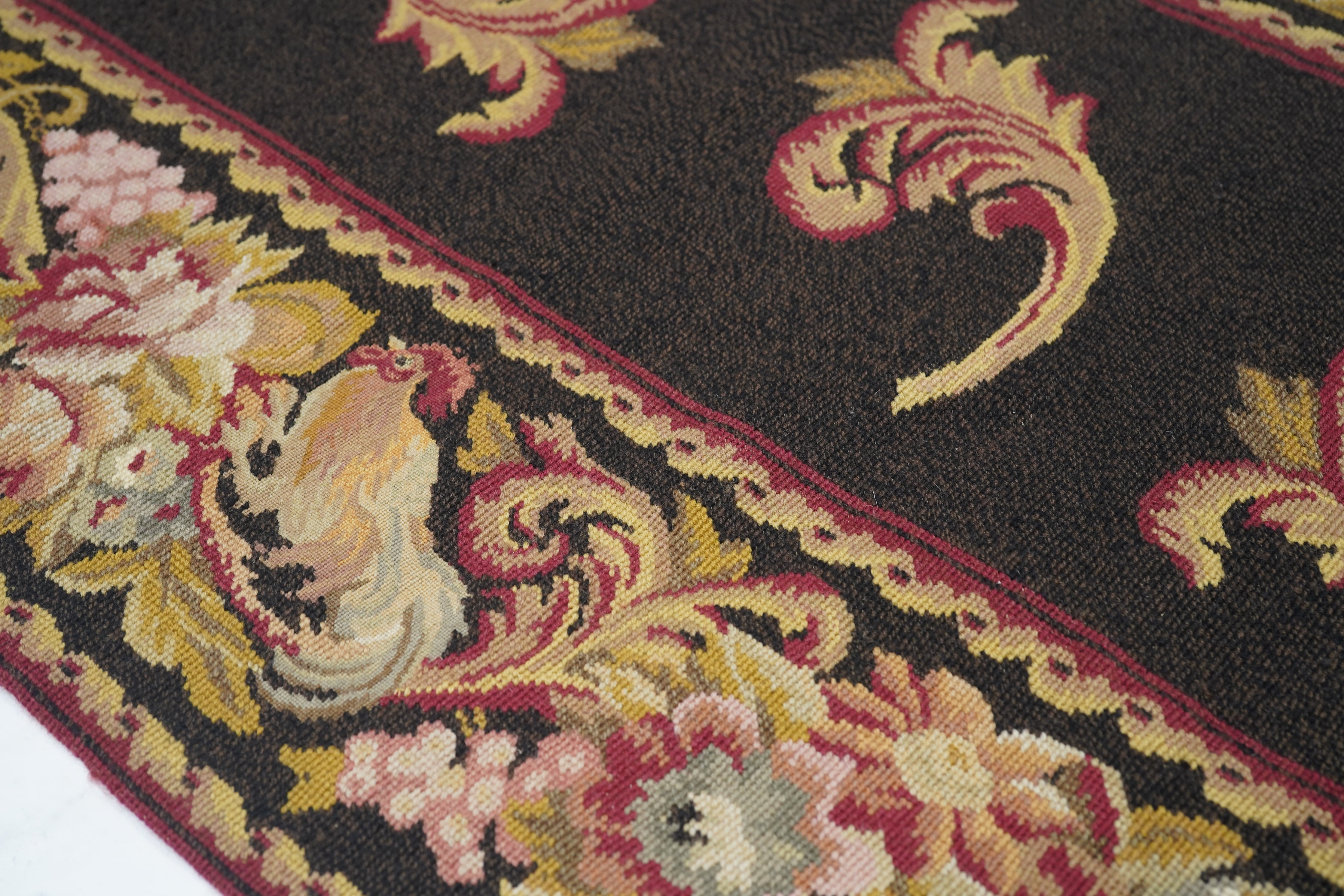 Needle Point Runner 2'8'' x 9'11''