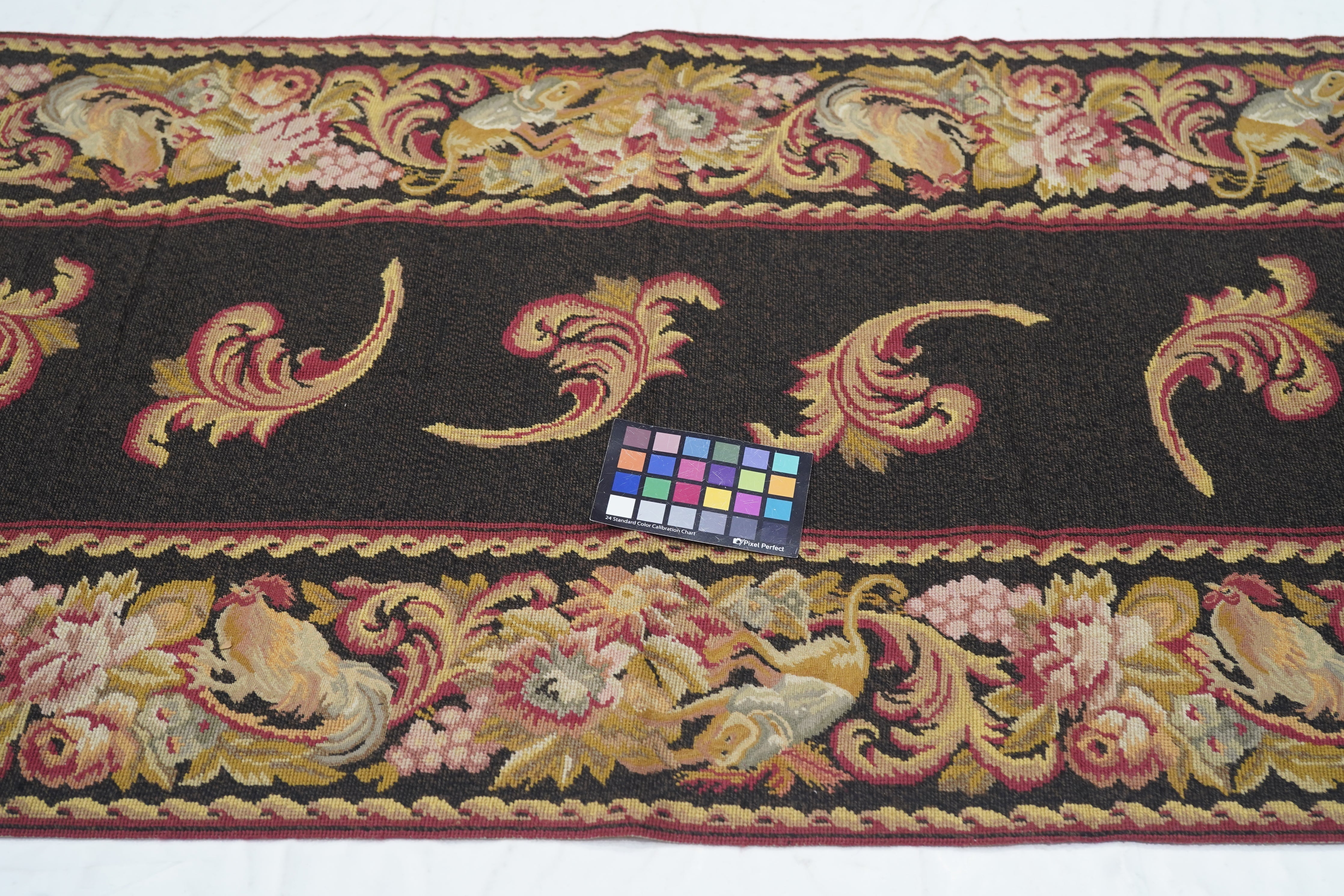 Needle Point Runner 2'8'' x 9'11''