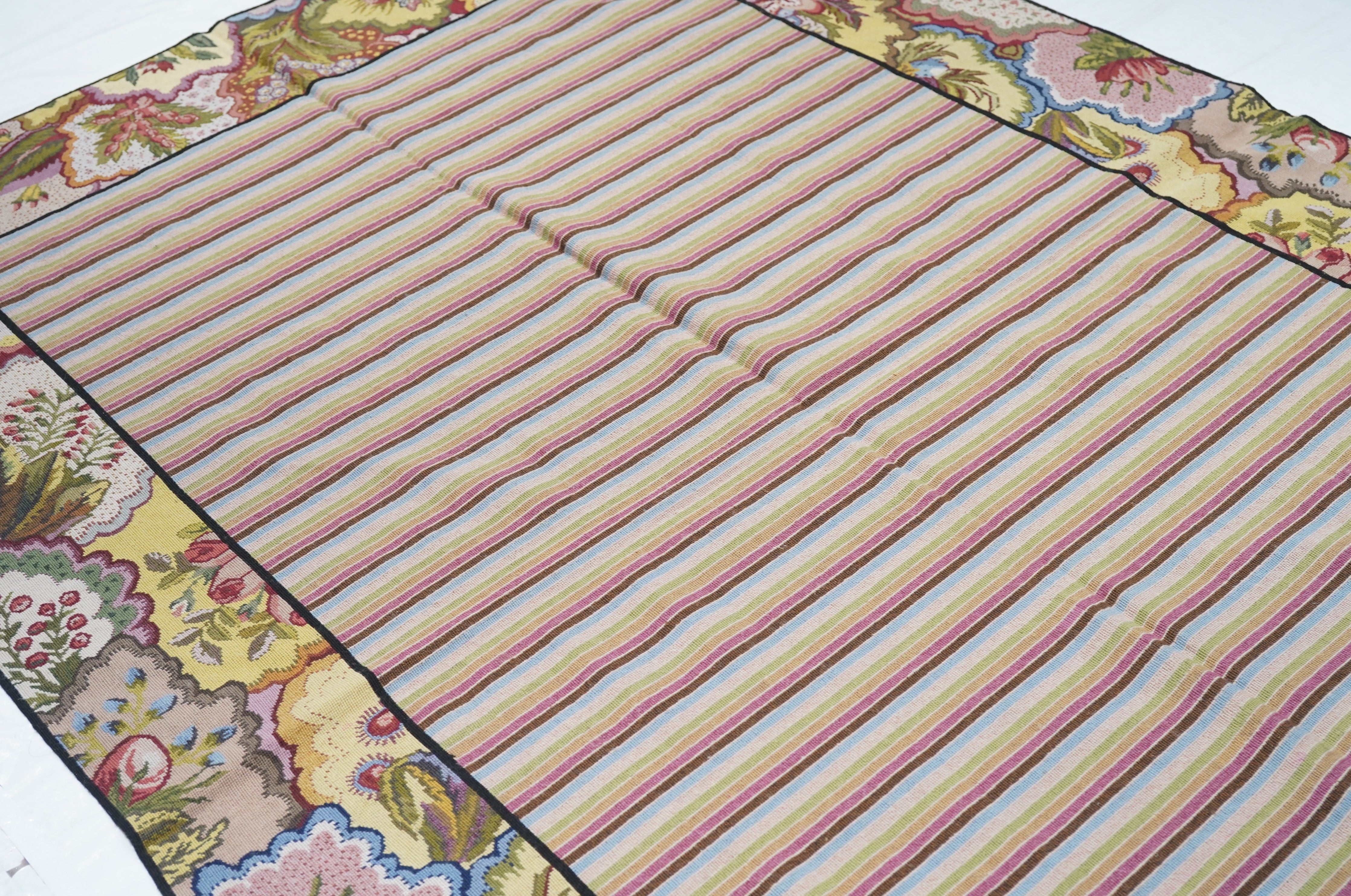 French Aubusson Design Rug 5'11'' x 9'1''