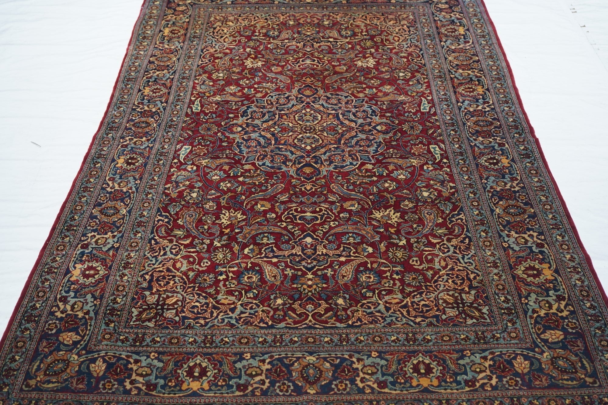Antique Isfahan Rug 4'4'' x 7'2''