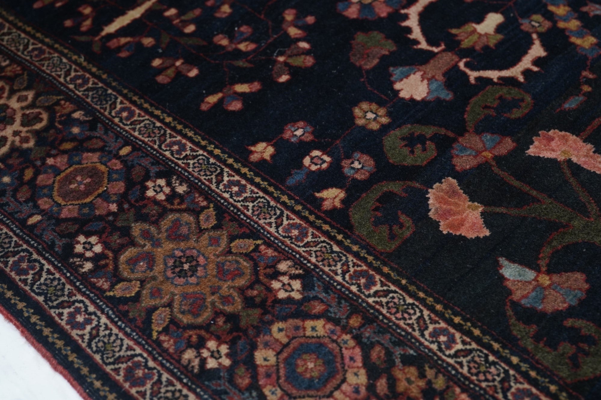 Antique Farahan Sarouk Rug 4'0" x 6'8''
