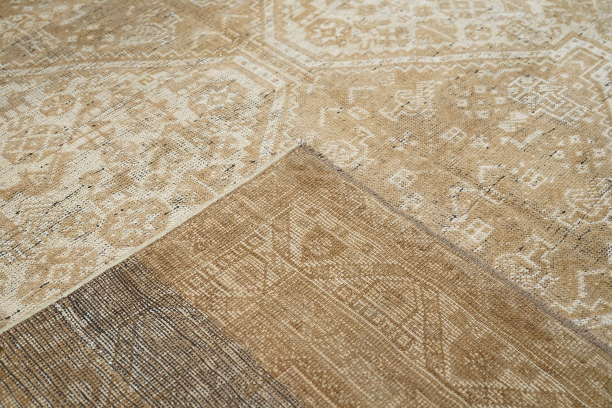 Vintage Shiraz Rug 7'0" x 10'1''