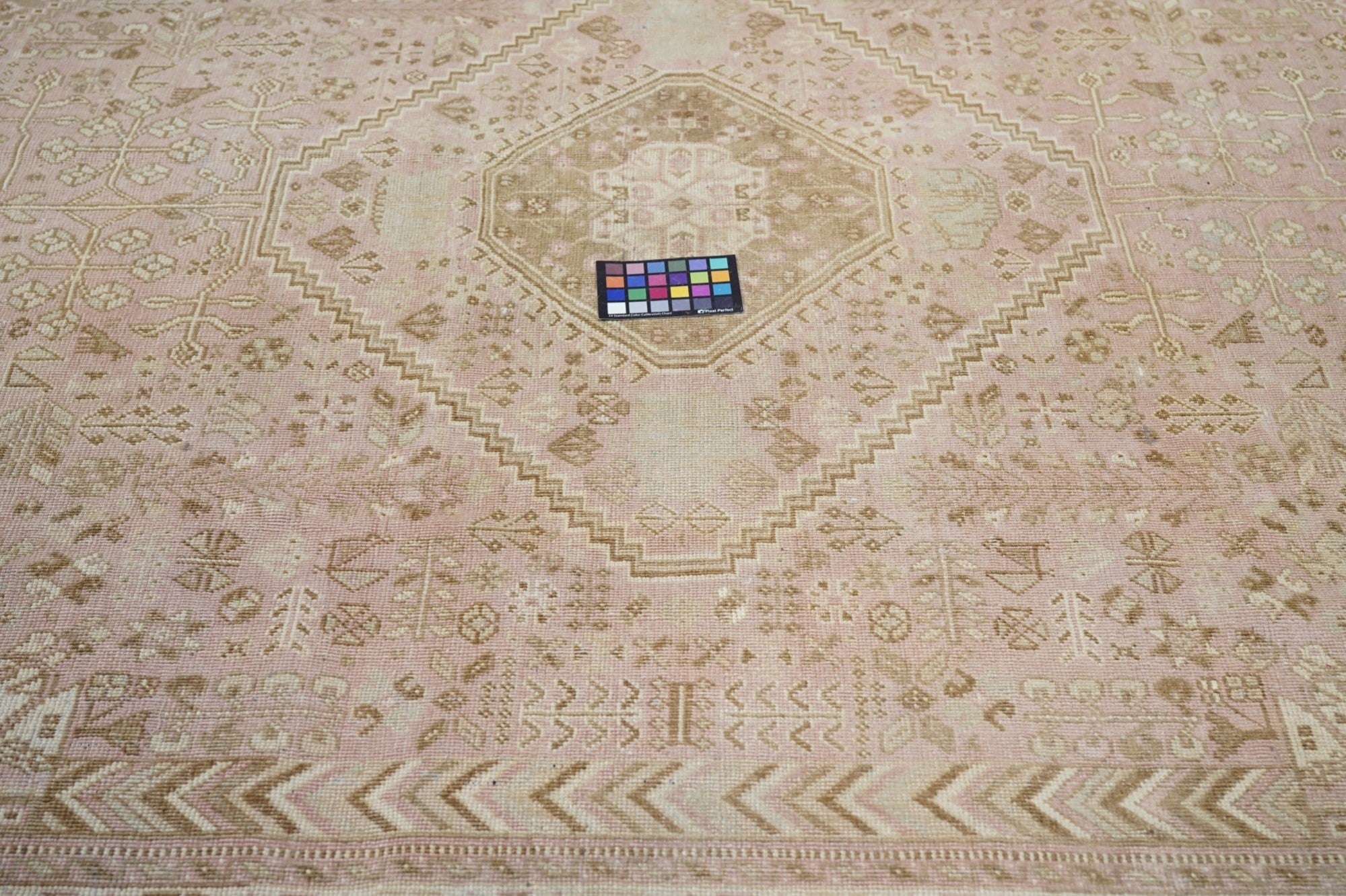 Fine Vintage Qashqai Rug 6'10'' x 9'6''