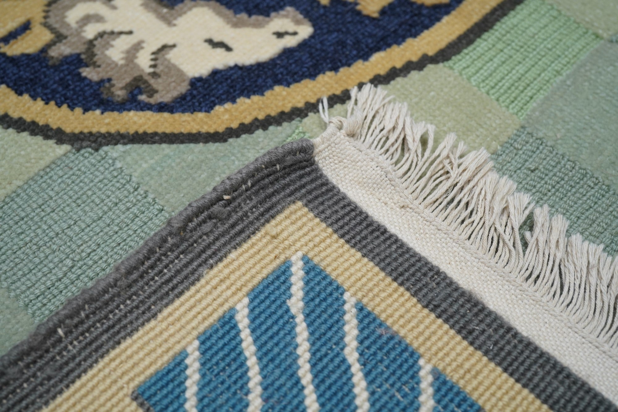Sumak Rug 6'0" x 9'0"