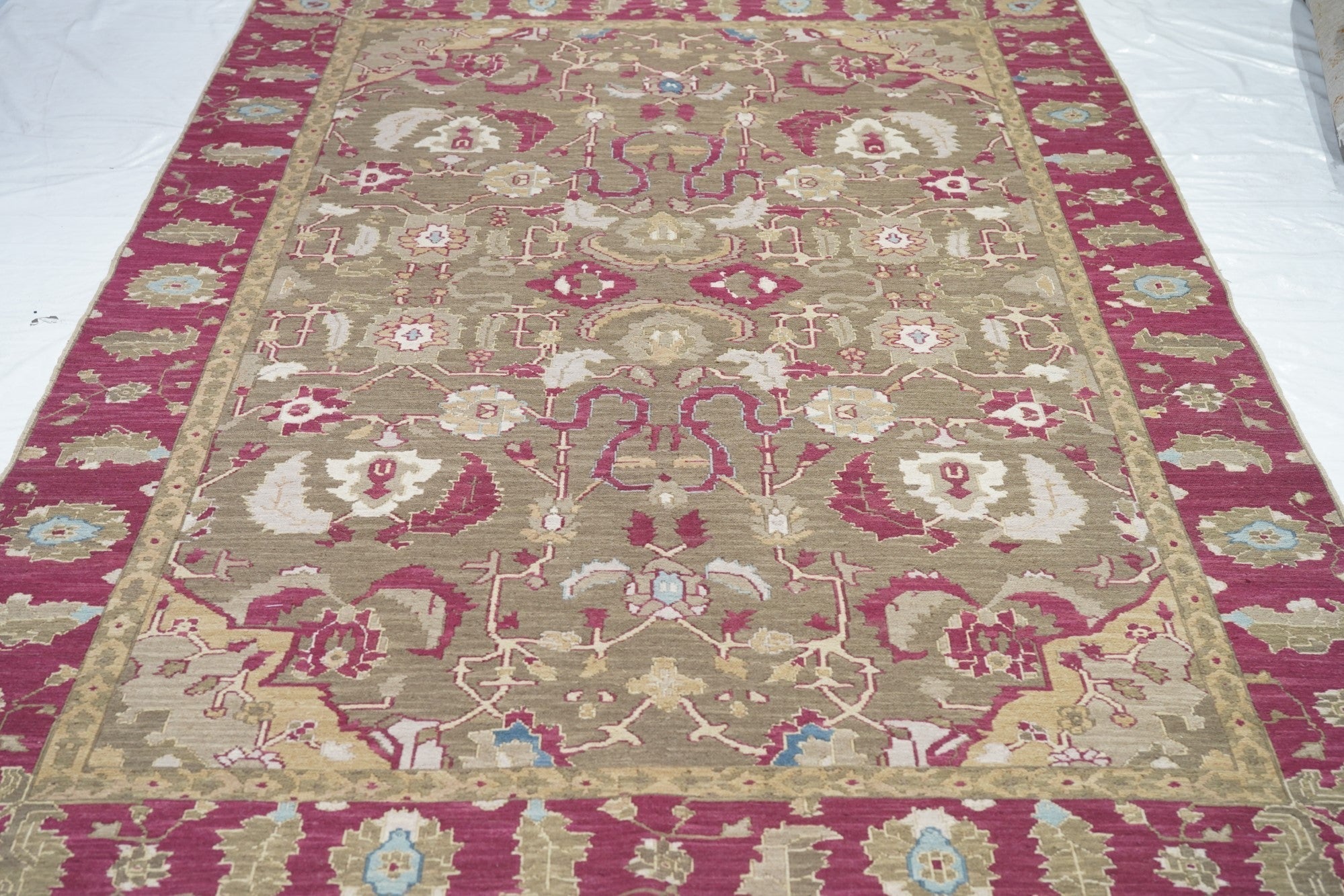 Sumak Rug 6'0" x 9'0"
