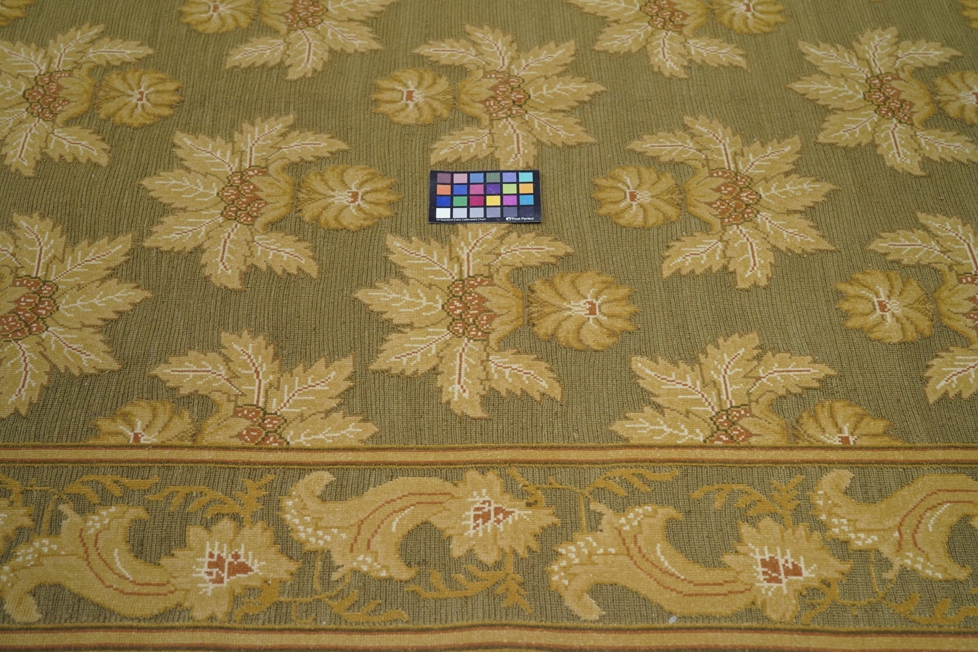 Sumak Rug 6'0" x 9'0"